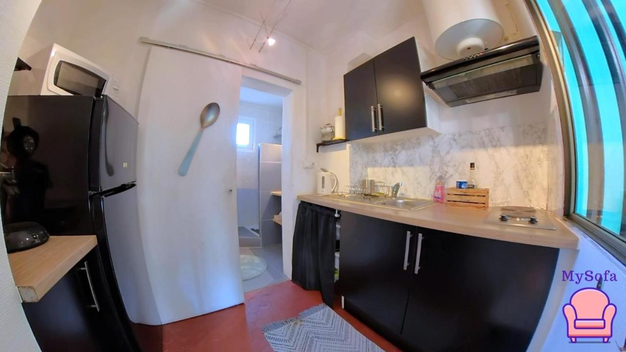 Studio Intra-Murros "Le Nid" Avignon Exterior photo